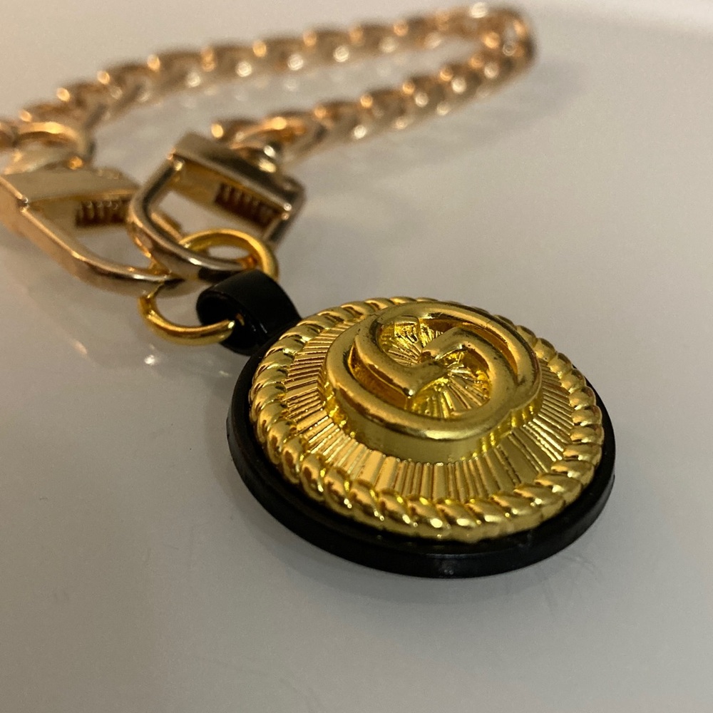 Gucci Button Charm Upcycled - Picture 3 of 8